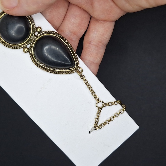 Onyx stone hand chain bracelet ring combination jewelry accessory - Picture 9 of 14